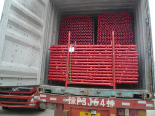 中国工場からの赤い塗られたカップロック足場